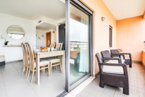 Praia Da Rocha Ocean View With Pool by Homing