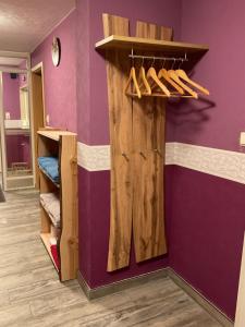 Messe-Apartment, 4 Schlafzimmer, 80 qm, Garten - 6 km zur Messe, verkehrsgünstig, ruhig, Parkplätze