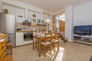 Sea View Apartment Beatrice by Irundo