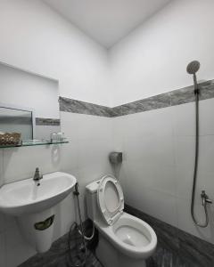 GIA BẢO TÂY ĐÔ 2 Motel