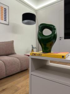 Merlot & Silver Apartments