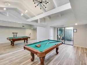 West Irving Palace Miami Style