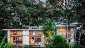 Pet Friendly and Flat Walk To Macmasters Beach - Macmasters Beach