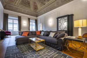 Albizi Penthouse Luxury Apartment In Florence By Palazzo Pazzi Vitali