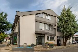 Vila Oska - Razlovci