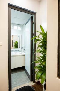 Sora West Lake 1 bedroom