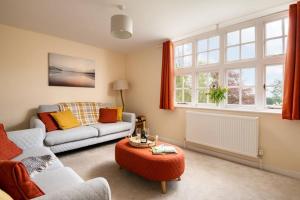 Middle Wing - Norfolk Cottage Agency