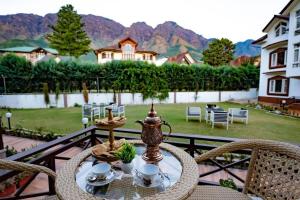 Walisons Homestay Spirea 3 BHK B1