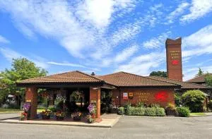 Parkway Hotel & Spa
