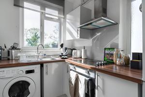 3 Bedroom Hendon House by 360Stays