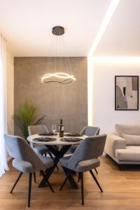 The five star apartment