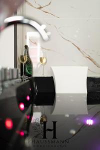 Magnifique Suite Luxe Jacuzzi Centre ville Nancy