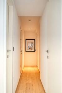 Spacious and Cosy 2-Bedroom seaside Apartment in K