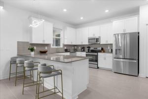 7 Bedrooms 6 Bathrooms Champions Gate9032 St