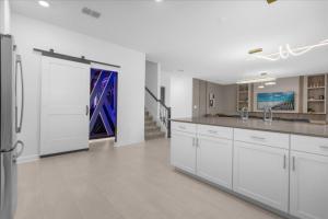 7 Bedrooms 6 Bathrooms Champions Gate9032 St