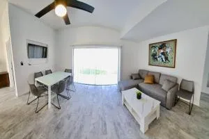 Newly Renovated 3BR2BA , Great Location - North Port