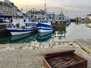 Maisons de vacances En plein coeur de Port en Bessin - Cote Port : photos des chambres