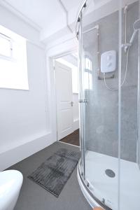 Peaceful and central Leicester Square Apartment