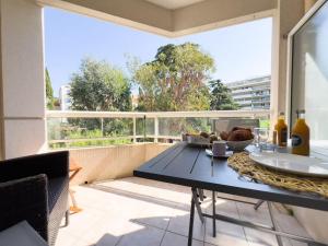 Charmant Studio avec terrasse et vue arborée