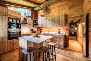 Chalet Le Soli Morzine - by EMERALD STAY