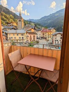 Beau Duplex 100m2 au cœur de Beaufort - avec vue montagnes