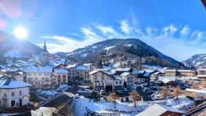 Appartements Beau Duplex 100m2 au coeur de Beaufort - avec vue montagnes : Appartement 2 Chambres avec Vue sur la Montagne
