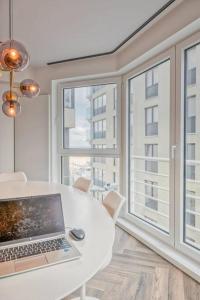 Seaside Haven for 6 with Parking in Knokke