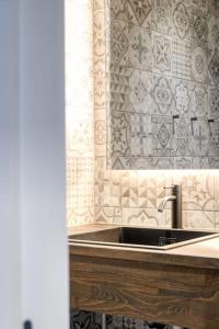 Seaside Haven for 6 with Parking in Knokke