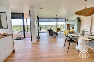 Maisons de vacances The black house : photos des chambres