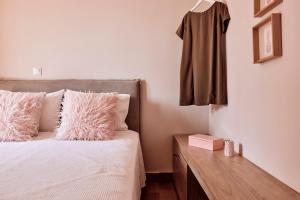 Elaia Luxury Condo Glyfada