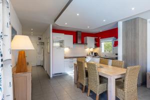 Complexes hoteliers Oasis Les Jardins des Sables d'Olonne : photos des chambres