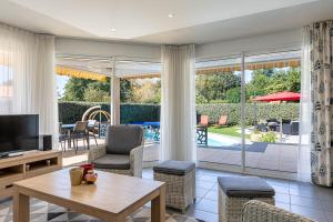 Complexes hoteliers Oasis Les Jardins des Sables d'Olonne : photos des chambres