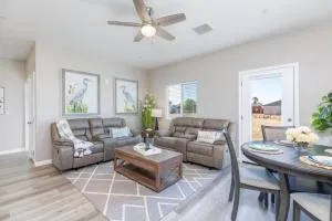 Comfy and Stylish 4 Bathrooms - Inyokern