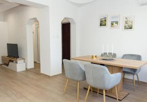 Bright 2-Bedroom Apartment Near Varna City Center by Flat Mаnаger