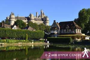 Appartements Le Cocon des Remparts-Romantique a Pierrefonds : photos des chambres