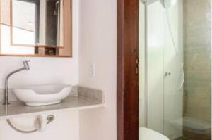 Hostel Demuner House