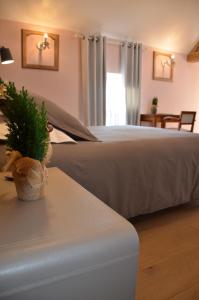 B&B / Chambres d'hotes La villa des Chouettes : Suite Familiale