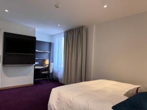 Hotels Brit Hotel de Grignan Vichy : photos des chambres