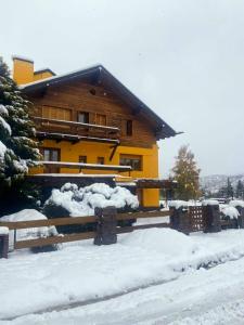 Las Rocas By Base 41