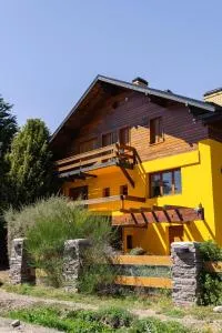 Las Rocas By Base 41 - Golondrinas