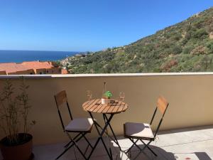 Appartement vue mer Ajaccio Sanguinaires avec terrasse