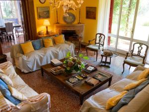 Villa Il Giardino Di Eugenia by Interhome