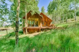 Mountain-View Ranch with 200 Acres in Angel Fire - Анджел Файер