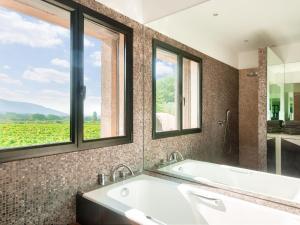 Maisons de vacances Holiday Home Villa Montagne by Interhome : photos des chambres