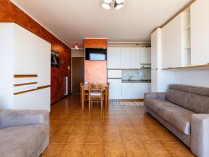 Apartment casa Fiorita by Interhome