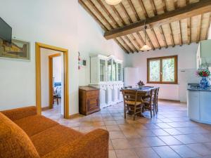 Holiday Home Oliveta 2 by Interhome