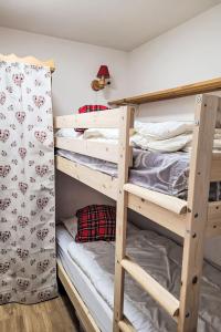 Apartment Vanoise-24 by Interhome