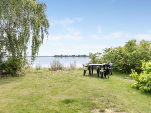 Holiday Home Sjöhagsviken by Interhome