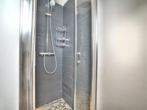 Maisons de vacances Holiday Home La Villa Rose by Interhome : photos des chambres