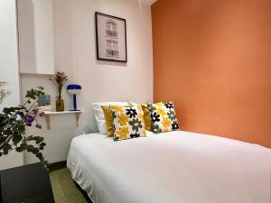 Fully equipped Studio - 2 guests - 3 mins from metro